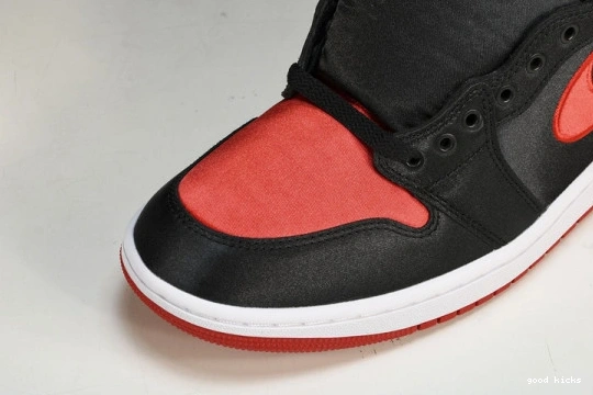 Bred  High Satin 1 FD4810-061 Retro OG  Jordan FD4810-061 0501